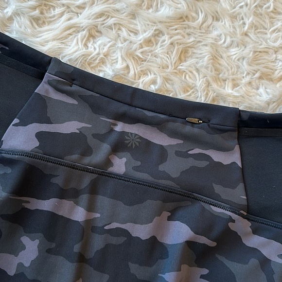 Athleta Match Point printed black camo Skort 13.5” Small - Picture 9 of 12